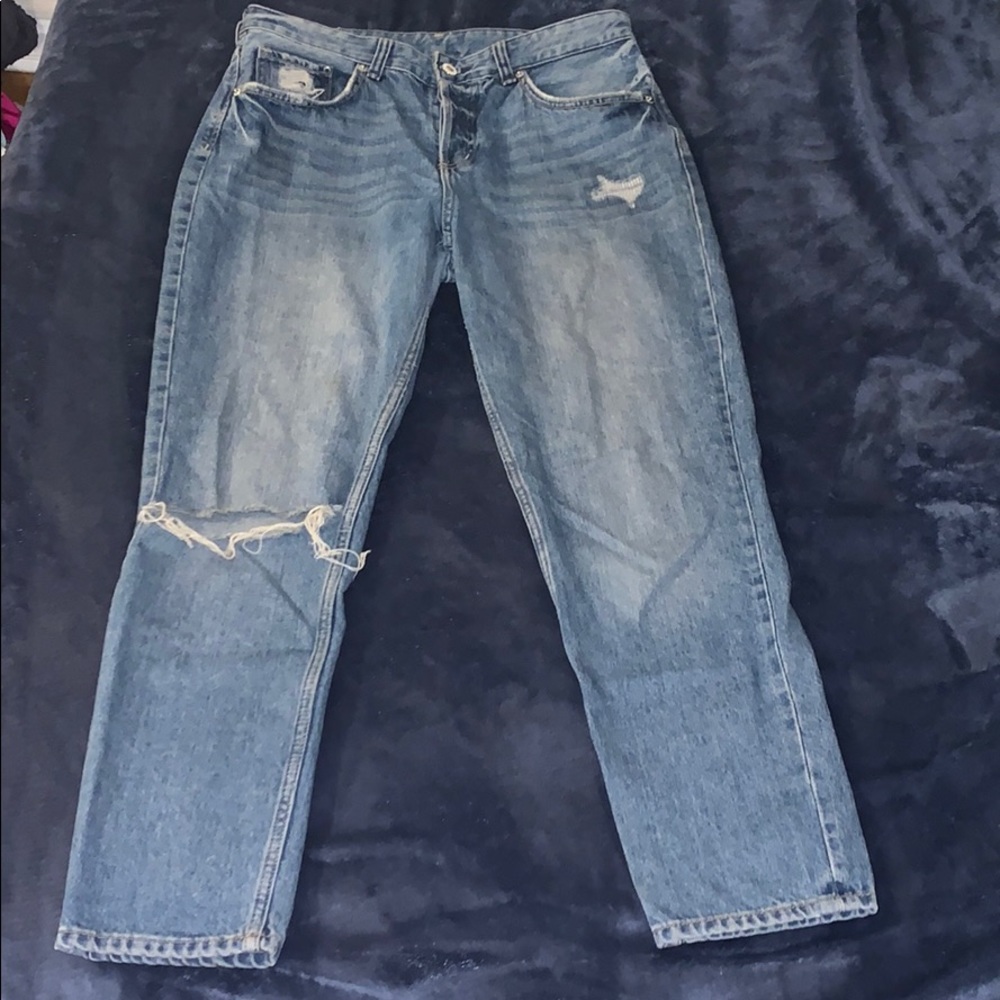 Denim ripped boyfriend jeans